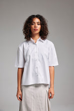 Load image into Gallery viewer, The K-lassic White Shirt Short Sleeves
